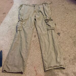 Cargos 36/32
